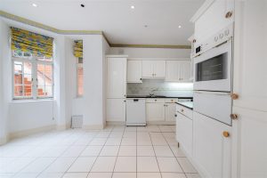 BCbwTqMxykiUvFoT97MORw