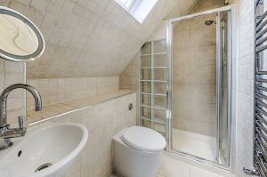 2ff 50 elsworthy road 310161 showerRm RGB scaled