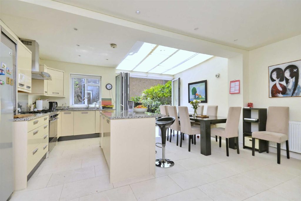 Warwick Avenue, Maida Vale, W9