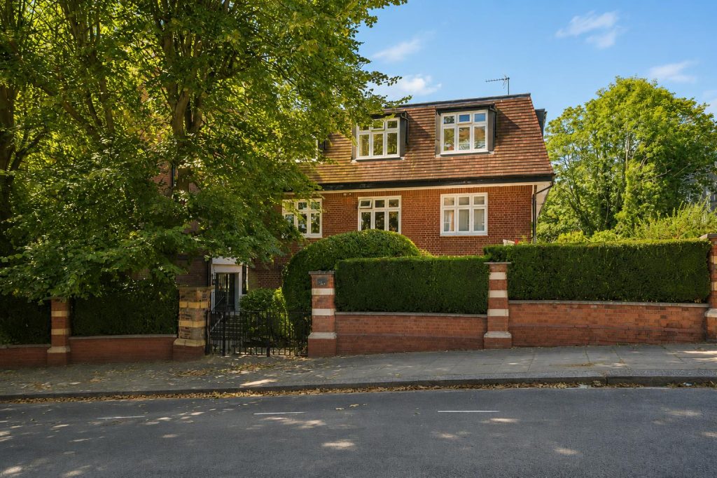 Lyndhurst Gardens, Belsize Park, NW3
