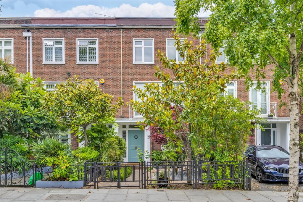 Marlborough Hill, St Johns Wood, NW8